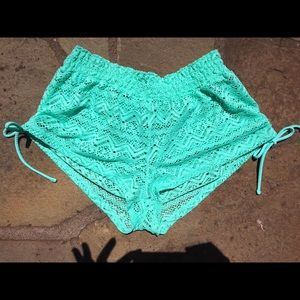 Cute Aqua Crochet Swim Shorts!